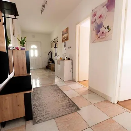 Prázdninový dům House Bistre With Private Pool *
